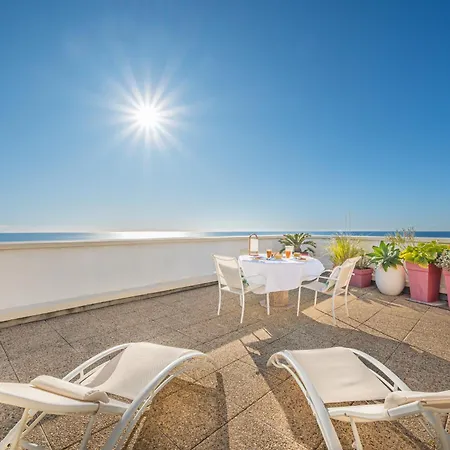 Boat View, Rickeys * Cap-d'Ail